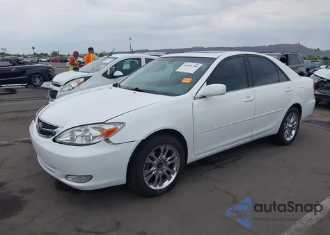2004 Toyota Camry Le from USA, damaged, VIN JTDBE30K540261028